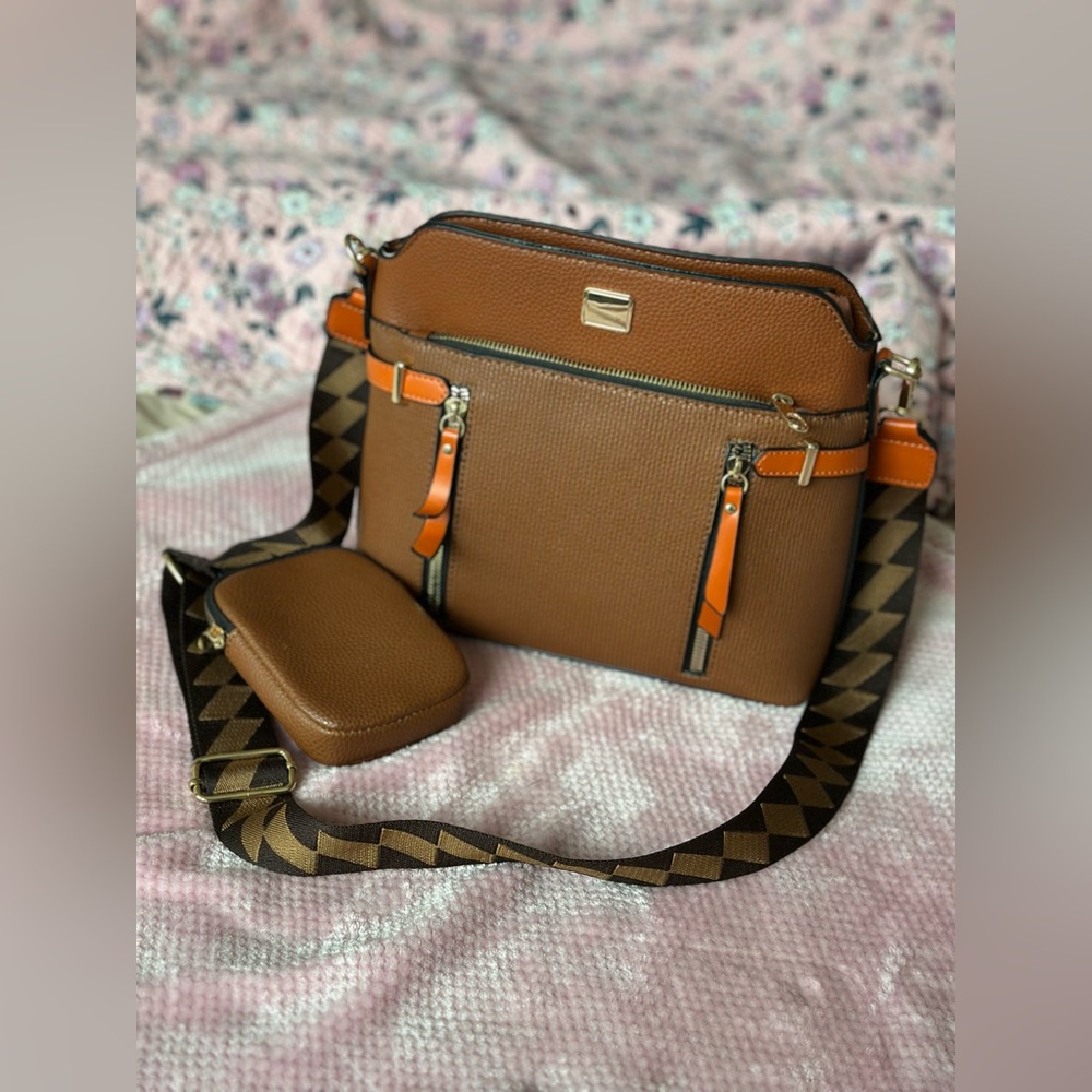 Vegan leather Crossbody